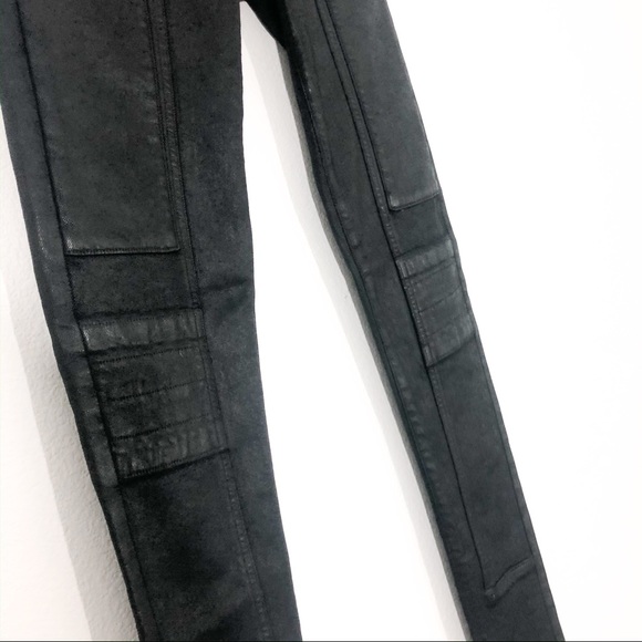 Citizens of Humanity Logan Moto in Black - Picture 3 of 8